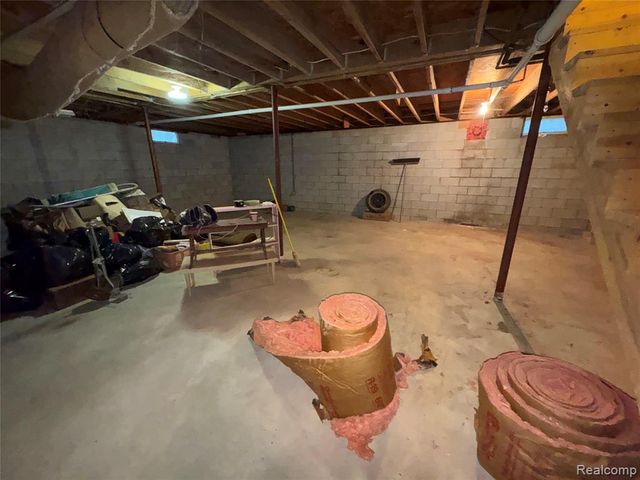 2627 Logging Trail Trail, Brighton, MI 48114