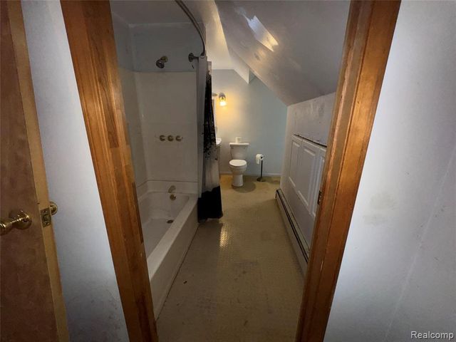 2627 Logging Trail Trail, Brighton, MI 48114