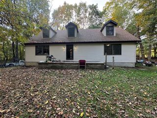 2627 Logging Trail Trail, Brighton, MI 48114