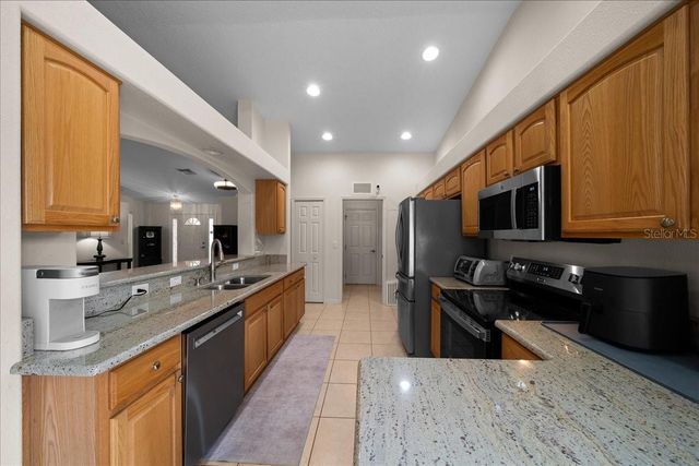 15551 SW 13TH CIRCLE, Ocala, FL 34473