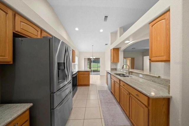 15551 SW 13TH CIRCLE, Ocala, FL 34473