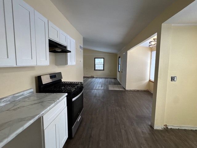 2404 Crescent Drive, Hazel Crest, IL 60429