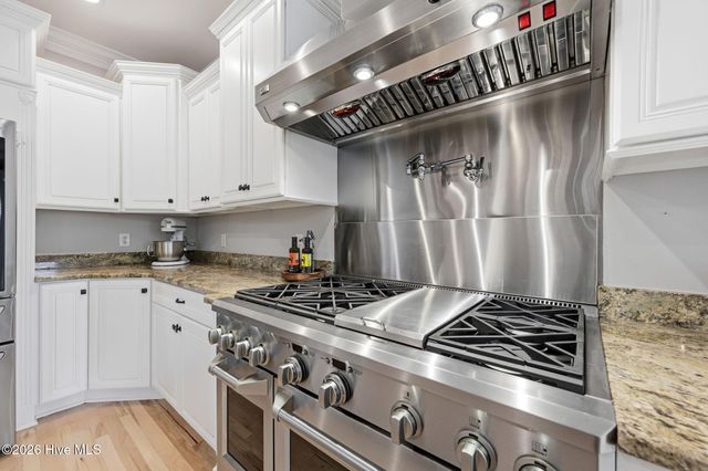 102 N Stargazer Court, Hampstead, NC 28443
