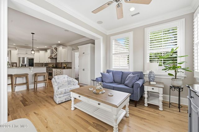 102 N Stargazer Court, Hampstead, NC 28443