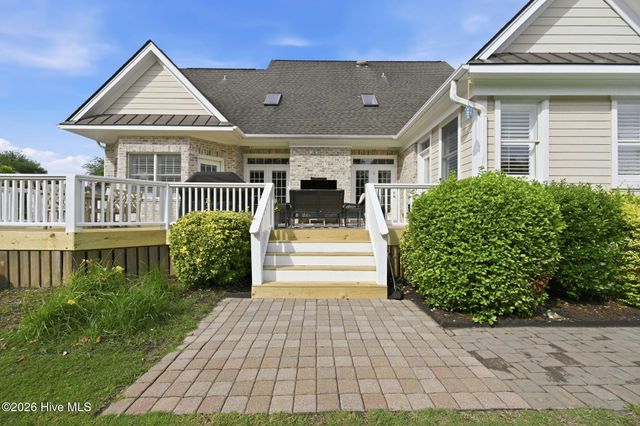 102 N Stargazer Court, Hampstead, NC 28443