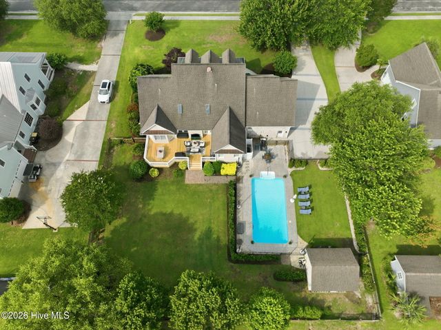 102 N Stargazer Court, Hampstead, NC 28443