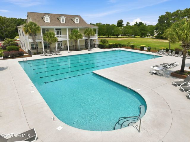 102 N Stargazer Court, Hampstead, NC 28443
