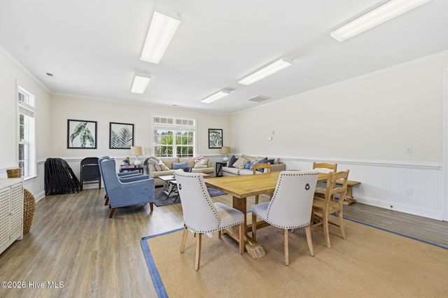 102 N Stargazer Court, Hampstead, NC 28443