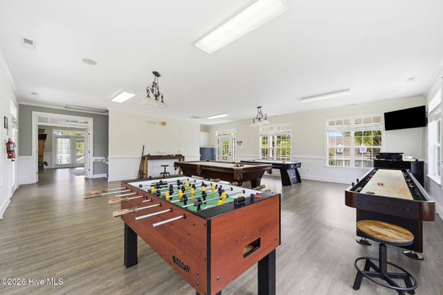102 N Stargazer Court, Hampstead, NC 28443