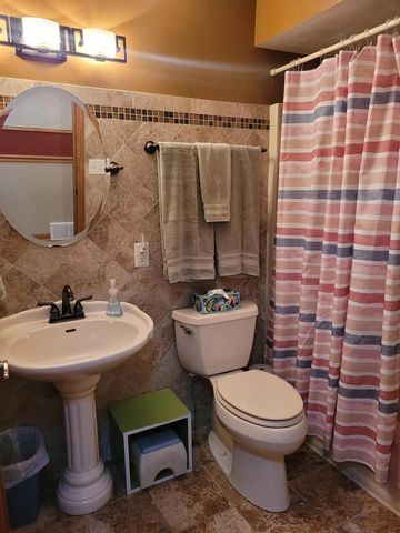 1500 GENEVA ROAD, Menasha, WI 54952