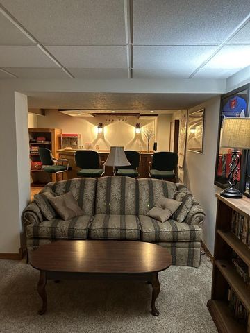 1500 GENEVA ROAD, Menasha, WI 54952