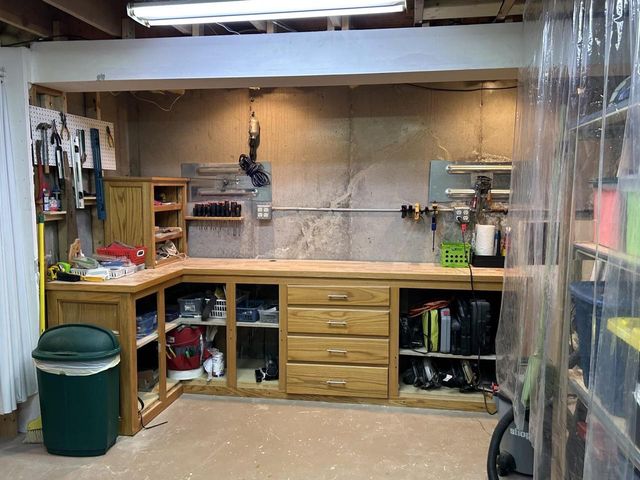 1500 GENEVA ROAD, Menasha, WI 54952