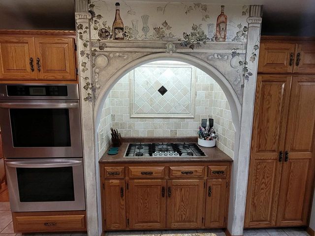 1500 GENEVA ROAD, Menasha, WI 54952