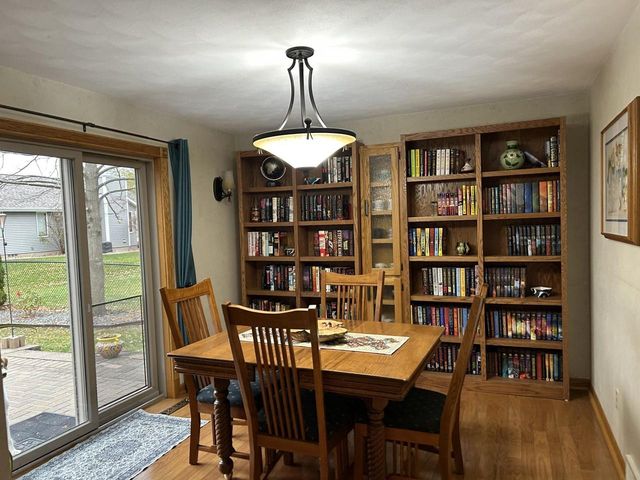 1500 GENEVA ROAD, Menasha, WI 54952