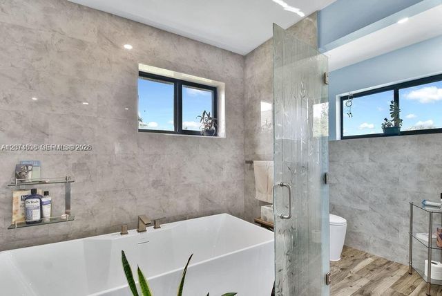 5425 SW 190th Avenue, Southwest Ranches, FL 33332
