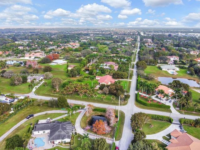 5425 SW 190th Avenue, Southwest Ranches, FL 33332