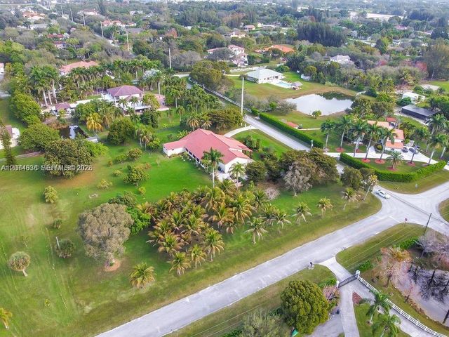 5425 SW 190th Avenue, Southwest Ranches, FL 33332