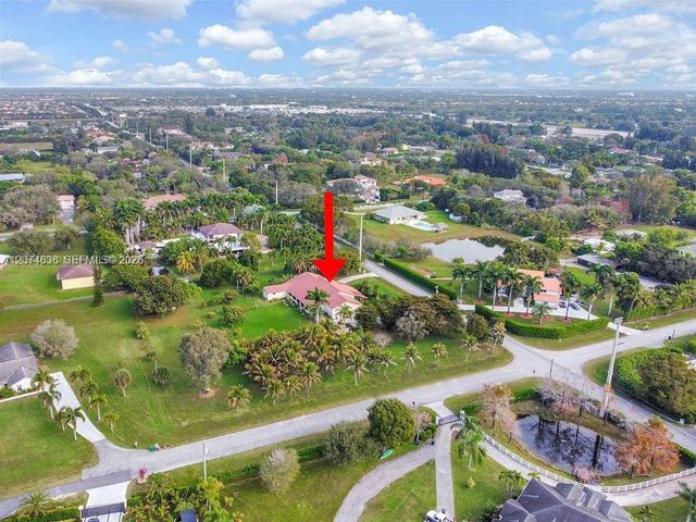 5425 SW 190th Avenue, Southwest Ranches, FL 33332