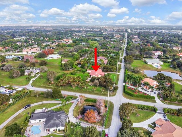 5425 SW 190th Avenue, Southwest Ranches, FL 33332