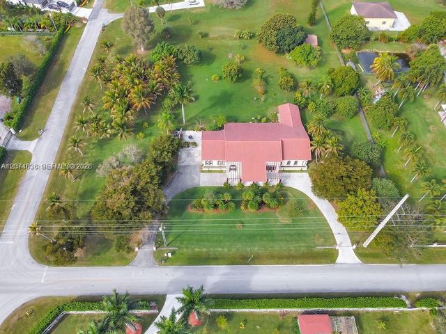 5425 SW 190th Avenue, Southwest Ranches, FL 33332