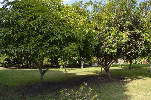 5425 SW 190th Avenue, Southwest Ranches, FL 33332