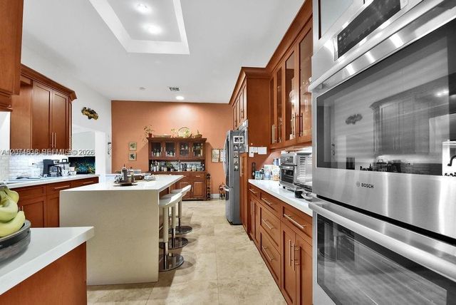 5425 SW 190th Avenue, Southwest Ranches, FL 33332
