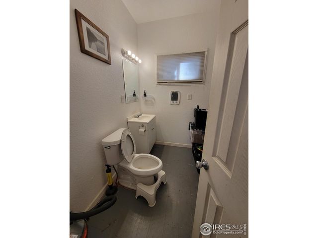 1600 W 1st St, Loveland, CO 80537