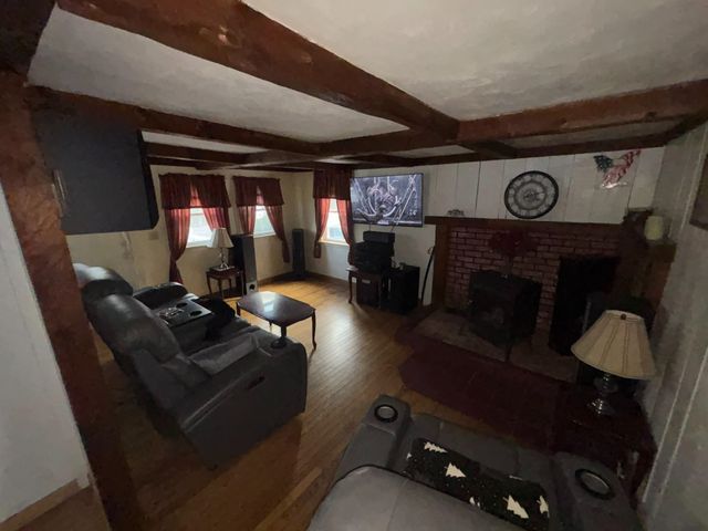 257 Exeter Road, Epping, NH 03042