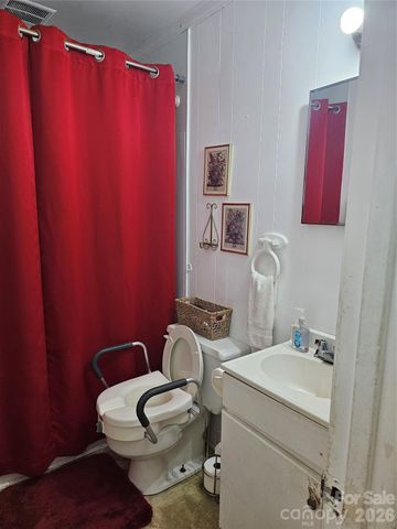 306 Wylie Park Road, Lancaster, SC 29720