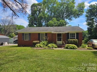 306 Wylie Park Road, Lancaster, SC 29720