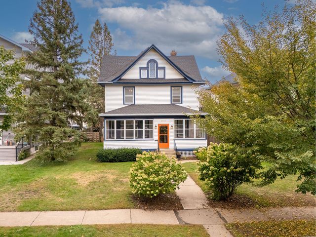 2012 Selby Avenue, Saint Paul, MN 55104