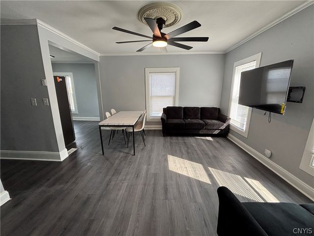 216 Westcott Street, Syracuse, NY 13210