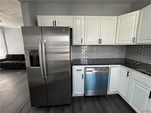 216 Westcott Street, Syracuse, NY 13210