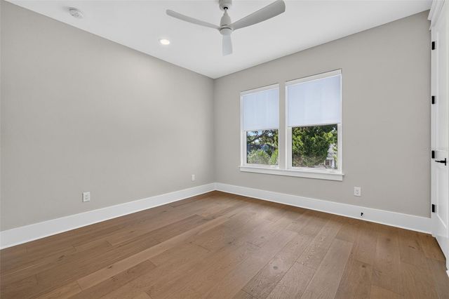 2525 DARTMOUTH AVENUE N, St Petersburg, FL 33713