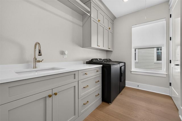 2525 DARTMOUTH AVENUE N, St Petersburg, FL 33713