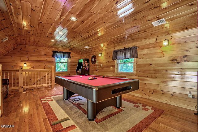 1742 Pulaski Lane, Sevierville, TN 37862
