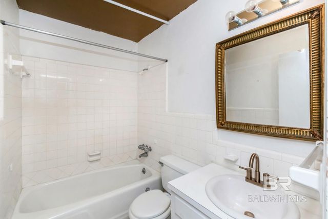 407 Stillwood Lane, Mobile, AL 36608