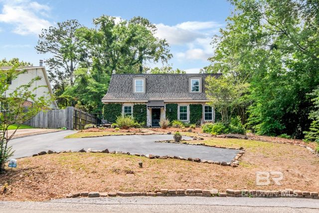 407 Stillwood Lane, Mobile, AL 36608