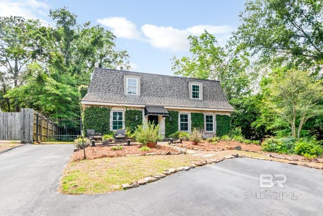 407 Stillwood Lane, Mobile, AL 36608