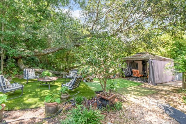 407 Stillwood Lane, Mobile, AL 36608