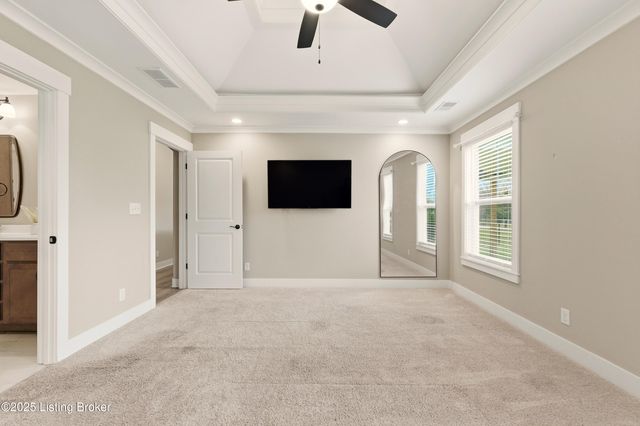 7913 Cultivator Ct, Louisville, KY 40291