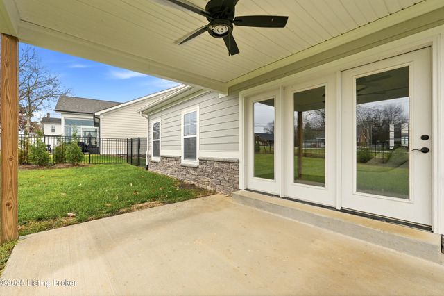 7913 Cultivator Ct, Louisville, KY 40291