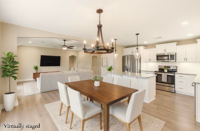 7913 Cultivator Ct, Louisville, KY 40291