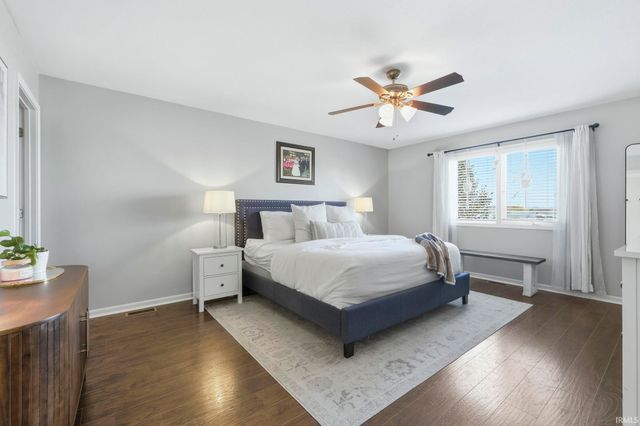 910 Honey Willow Boulevard, Huntertown, IN 46748