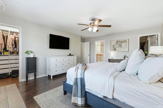 910 Honey Willow Boulevard, Huntertown, IN 46748