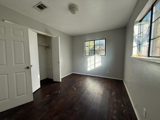 5609 Gloucester LN, Austin, TX 78723