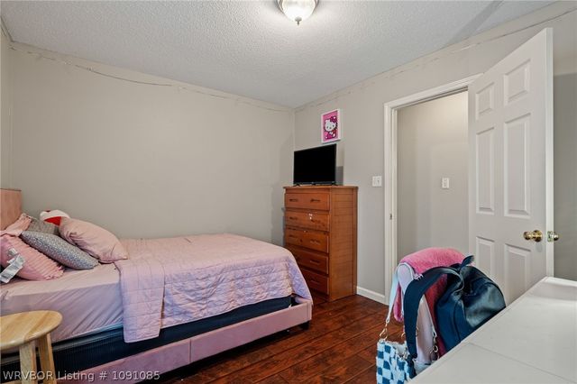 3901 Kingsberry Drive, Van Buren, AR 72956