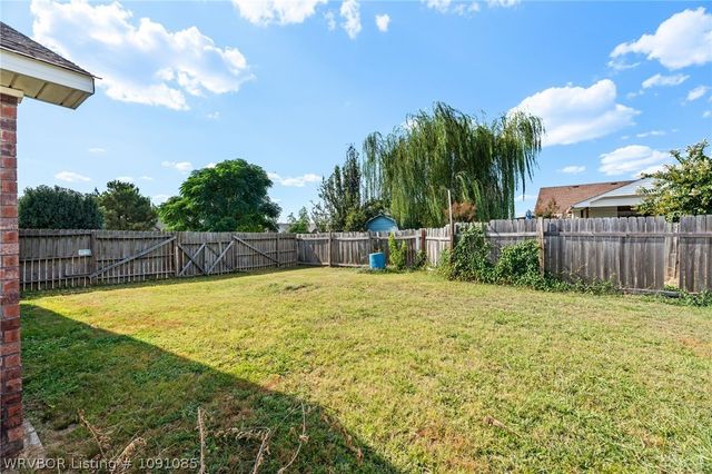 3901 Kingsberry Drive, Van Buren, AR 72956