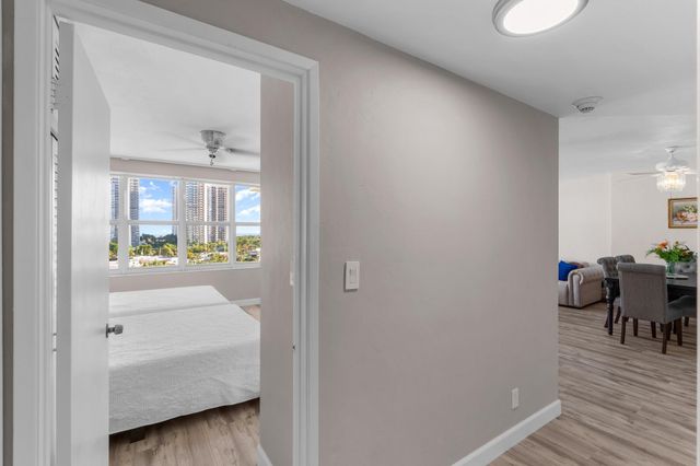 3300 NE 36th Street 920, Fort Lauderdale, FL 33308