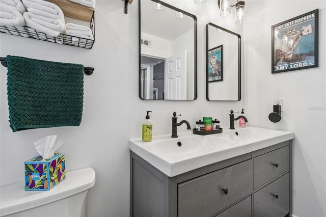 1729 LAKE CREST AVENUE, Brandon, FL 33510